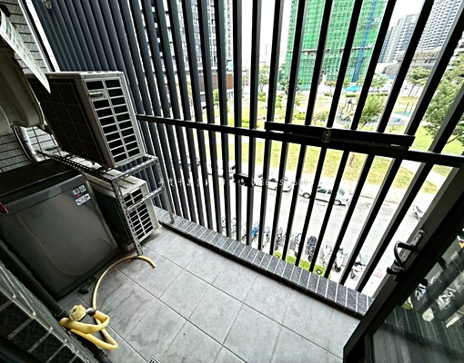 公園首排景觀．邊間2+1房車位｜可租補｜中都重劃區 - Image 4