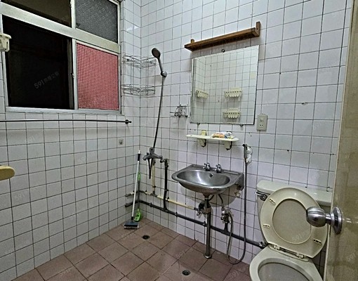 捷運旁2樓公寓/近學校/老街/市場/空間利用大 - Image 4