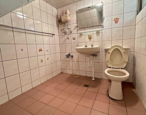 逢甲、74快速✨可戶籍可租補✨整棟透天空屋出租 - Image 12