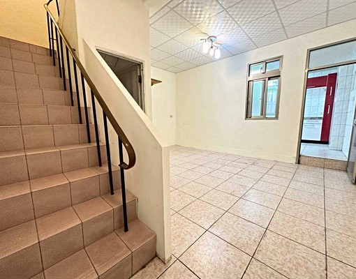 逢甲、74快速✨可戶籍可租補✨整棟透天空屋出租 - Image 3