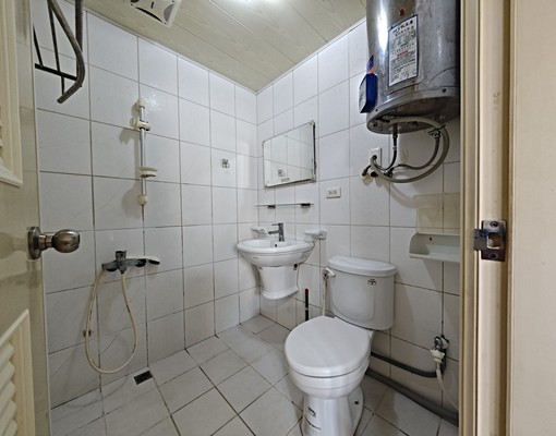 新光田套房獨洗獨曬可租補 - Image 5