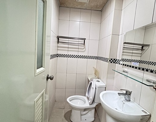 安家租賃新市永就村近南科電梯大套房 - Image 12