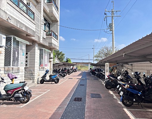 安家租賃新市永就村近南科電梯大套房 - Image 13