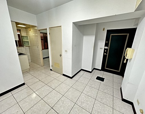 四號公園稀有電梯2房/有陽台/有廚房 - Image 4