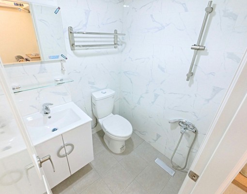 捷運站可貓✨陽台獨洗✨流理臺✨絕美系統櫃✨機車位 - Image 7