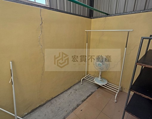 實PO|金山街獨立陽台洗曬室內機車位電梯套房 - Image 8