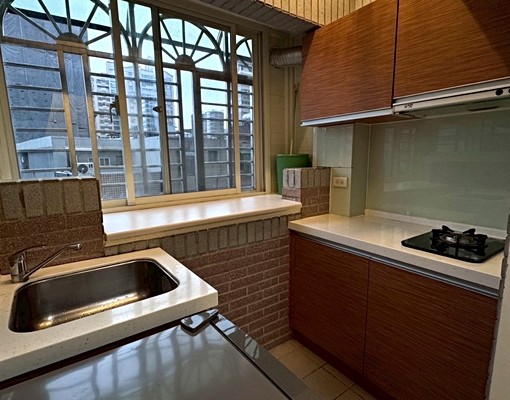 海山、電梯管理新裝潢採光租補報稅垃圾收秒殺物件 - Image 5