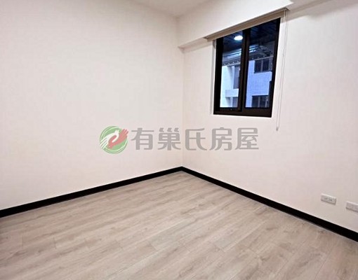 心公園全新方正3房(含管可補/入戶) - Image 4