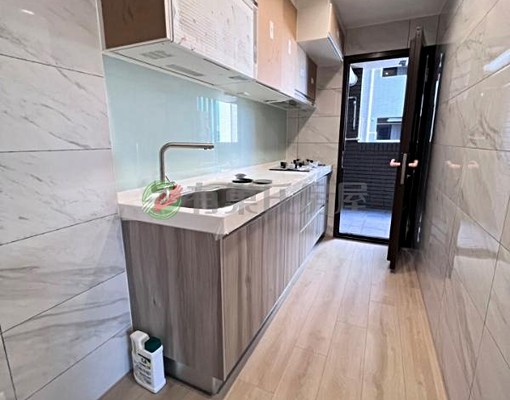 心公園全新方正3房(含管可補/入戶) - Image 6