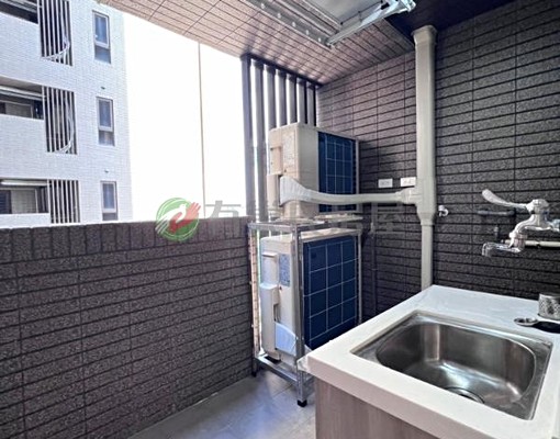 心公園全新方正3房(含管可補/入戶) - Image 10