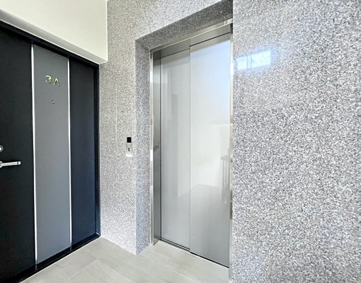 可租補✅首出租||全新竹南大埔五街大坪數全新電梯套房✅ - Image 1