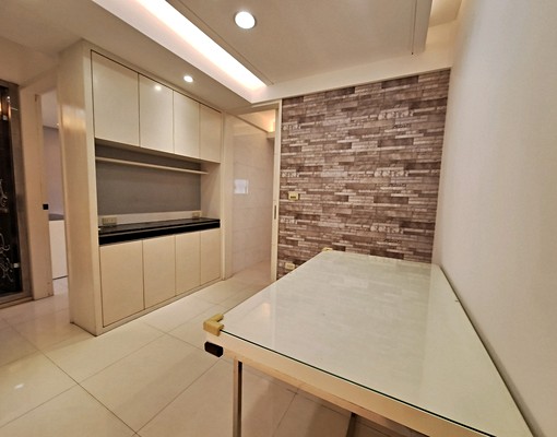 重陽橋仁義街。漂亮电梯3房2廳2陽台。附冷氣沙發 - Image 9