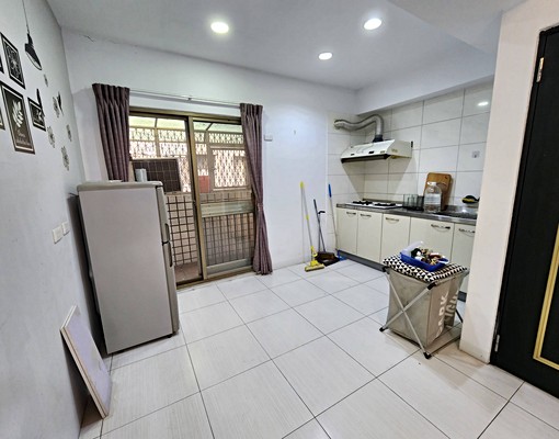 【永康交流道應用科大】溫馨明亮2房平車 - Image 4