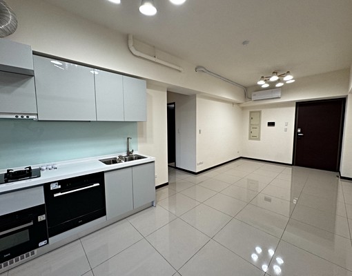 台中港&三井outlet/租補/小資輕鬆成家/美兩房 - Image 1