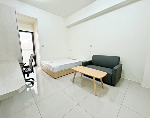 電梯秒殺小資套房★陽台獨洗曬★衛浴開窗★近大里工業區 - Image 6