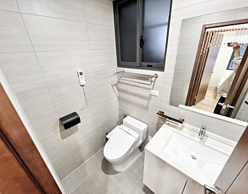 洲際W🐞兩房平車可租補🌋無邊際泳池🫧下樓到公園🌳 - Image 14