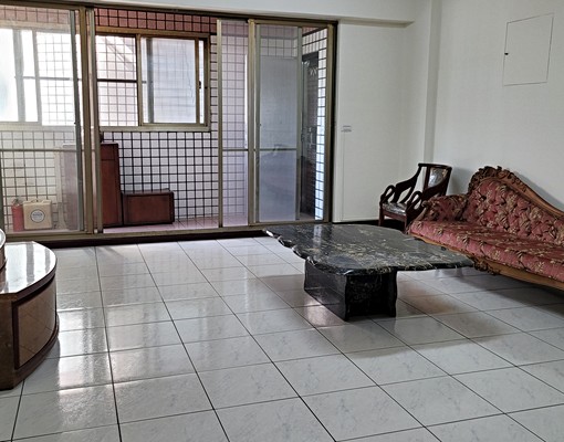 近斗六火車站、罕見大面積、采光好通風佳、住戶單純、環境機能好 - Image 2