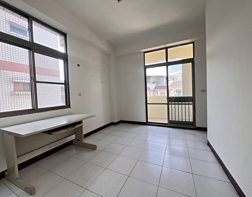 ~永康近工業區南科透天住店辦~~ - Image 4