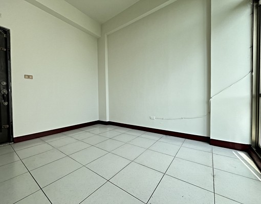 ~永康近工業區南科透天住店辦~~ - Image 8