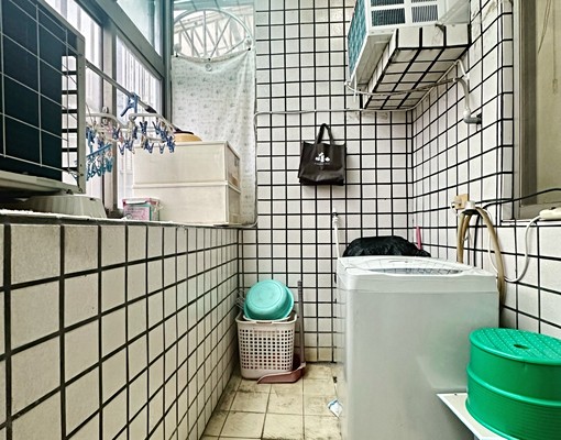 可租補.近捷運三和國中站.挑高3米6.三和國中對面.電梯三房 - Image 11