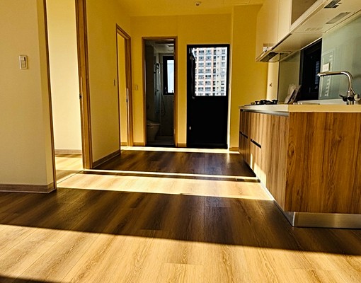 女王萬歲2房車出租28000 - Image 2