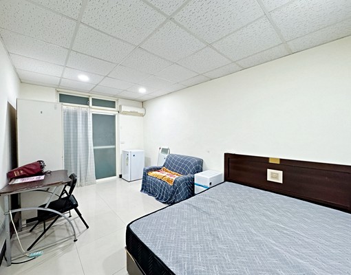 👀租屋租地點|南勢角生活機能100分|陽台大套房 - Image 1