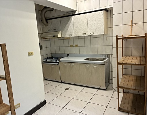 附近超市黃昏市場美食餐廳銀行星巴克麥當勞文心公園 - Image 3