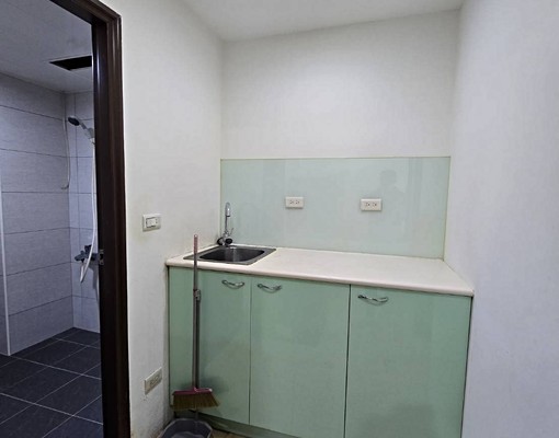 🍎江子翠露臺2房👌房間有窗🌈附節能冷氣👌有收垃圾 - Image 5