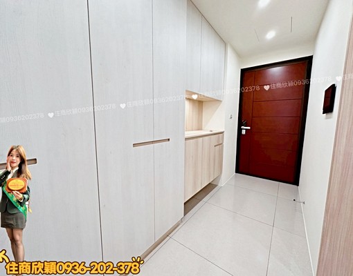 中路🍹悦峰華高樓裝潢三房車 - Image 3