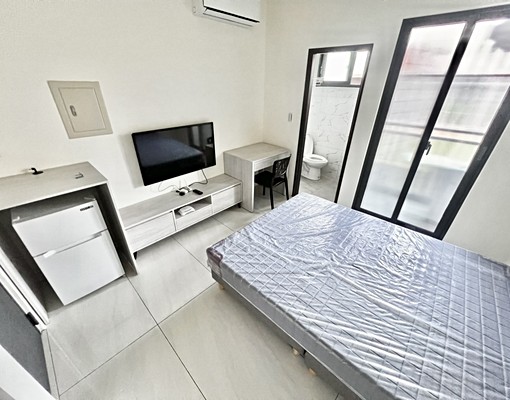 艾薇🌙小資質感電梯套房⭐️可雙租補💖陽台獨洗⭐️ - Image 1