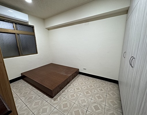 永平樂華電梯四房~另有車位可租 - Image 4