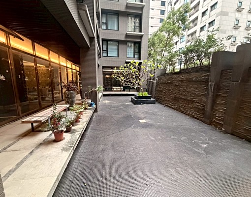 一方林映【三房平面車位】 - Image 11