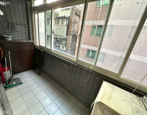 西門站X北門站大套房🌳格調美居🌳男女皆可🌳優質地段 - Image 10