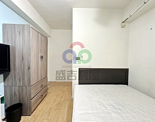 近逢甲橋光,木質套房,舒適乾淨,機能宅~ - Image 1