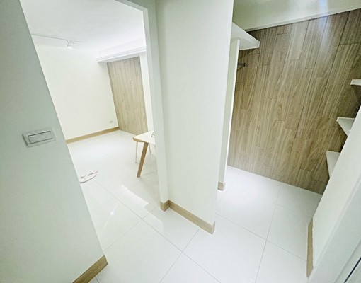 公館站1分、全新第一手、可寵、垃圾包裹代收、超大露臺、電梯 - Image 8