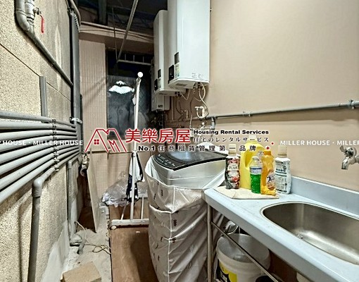 美樂*民權西路/中山國小*晴光商圈*電梯採光套房*有代收垃圾 - Image 8