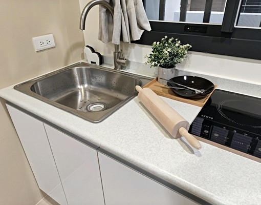 全新套房/陽台/獨立洗衣機/浴室對外窗/流理臺 - Image 6