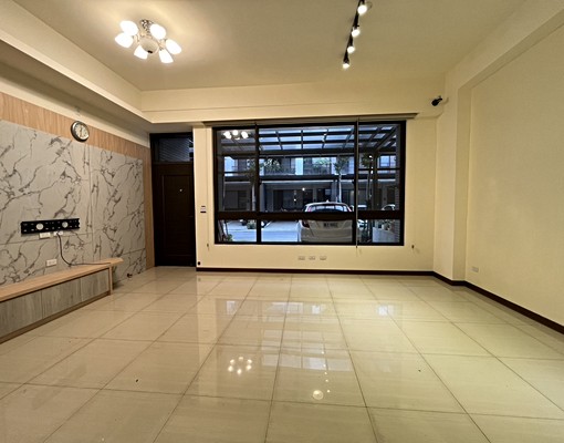 社宅免仲可租補✔夢想莊園3透天溫馨四房門口可停車 - Image 2