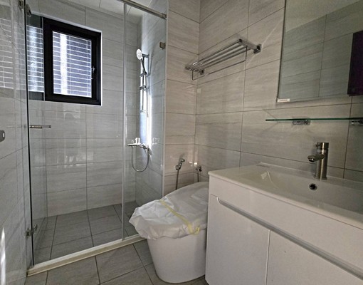 開價含車管!全新未住兩房車位剛交屋~寵物可談價格努力談~ - Image 10