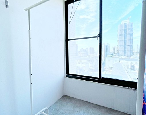 超級大空間✨陽台獨洗✨超省雙租屋補助✨室內機車位 - Image 8