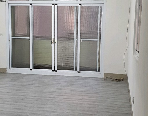 明亮公寓二樓3房2廳2衛3陽台,步行5分到捷運,室內停機車 - Image 1