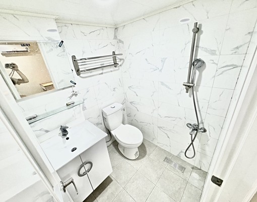 可貓🍂✨陽台獨洗曬✨絕美採光✨流理台✨機車位✨ - Image 10