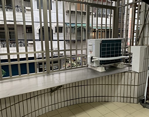 學府路低樓層三房公寓 - Image 2