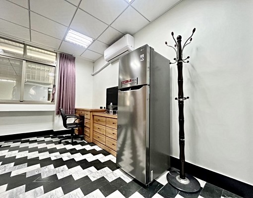 獨家近小北新光商圈原木大套房 - Image 7