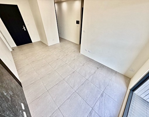 可租補戶籍🔥傢俱可談全配✅市場超低價✨華麗精緻風💯 - Image 4