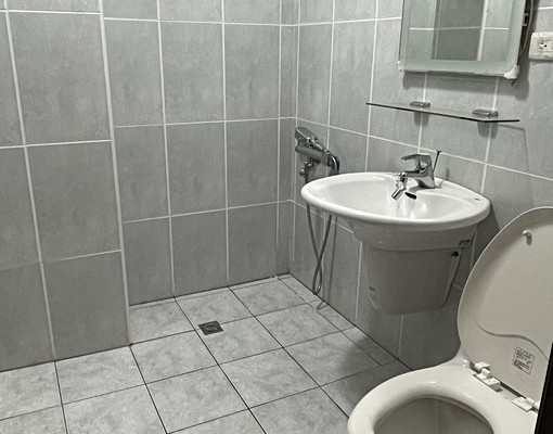 屋主自租l國民運動中心IAI智慧園區大客廳、3房2廳2衞 - Image 3