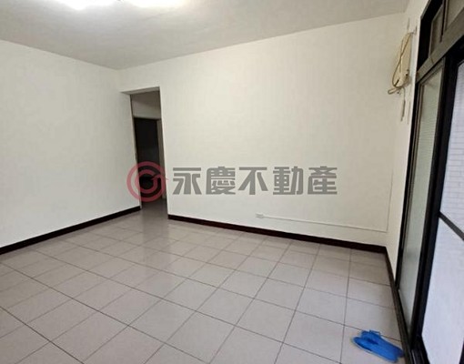 七堵自治街美寓/距七堵車站及七堵市場近/生活機能極佳 - Image 2