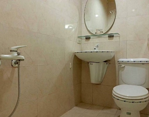 三重捷運站🫧可租補ㅣ包水網路第四台瓦斯ㅣ傢俱齊全ㅣ適合上班 - Image 6