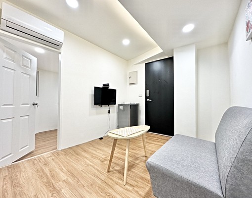 想泥的夜夜夜✨雙租補一房一廳✨陽台獨洗走路臺中火車 - Image 3