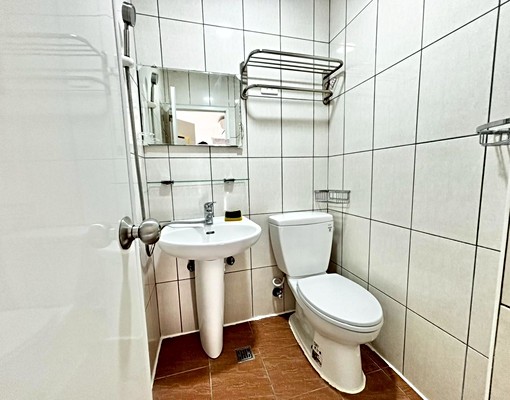 漢口商圈✨雙租補✨陽台獨洗✨流理臺✨陽光溫暖你的心💖 - Image 3